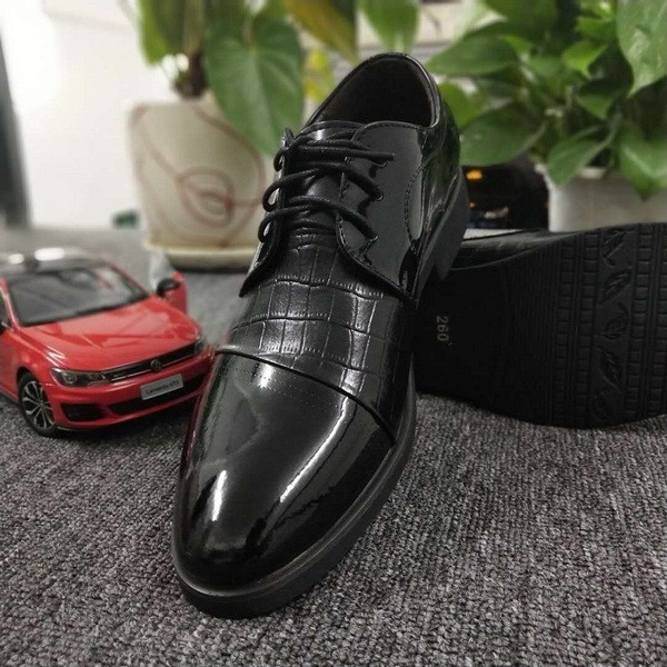 Официални мъжки обувки в черен цвят с връзки