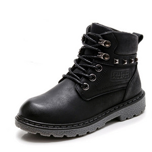 Детски боти за момчета от еко кожа в три цвята 