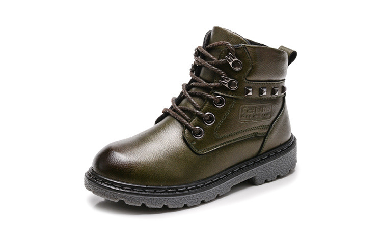Детски боти за момчета от еко кожа в три цвята 