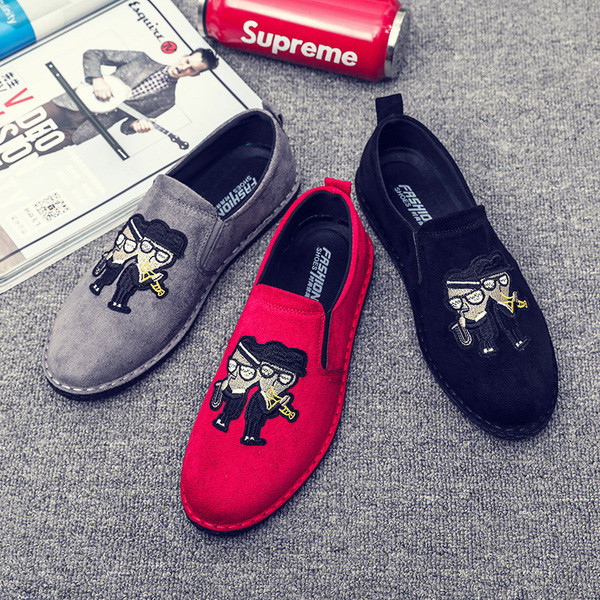 Ежедневни мъжки мокасини от велур с цветна бродерия в няколко цвята