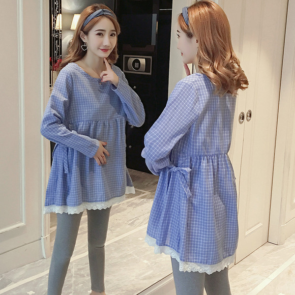 Карирана блуза за бременни жени с дантела в два цвята