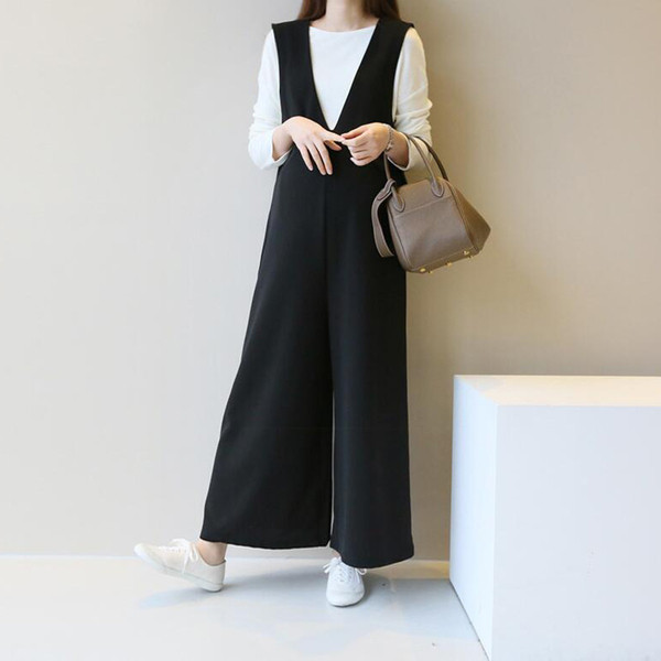 Μοντέρνο σετ για τις έγκυες γυναίκες σε δύο μέρη - φόρμες και μπλούζα