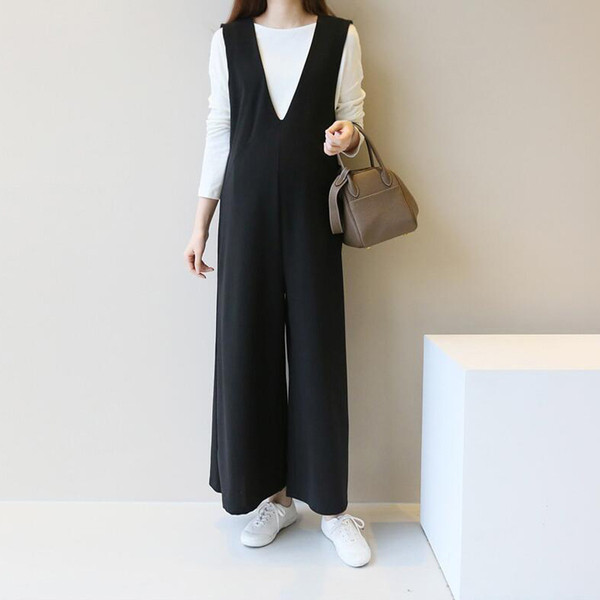 Μοντέρνο σετ για τις έγκυες γυναίκες σε δύο μέρη - φόρμες και μπλούζα