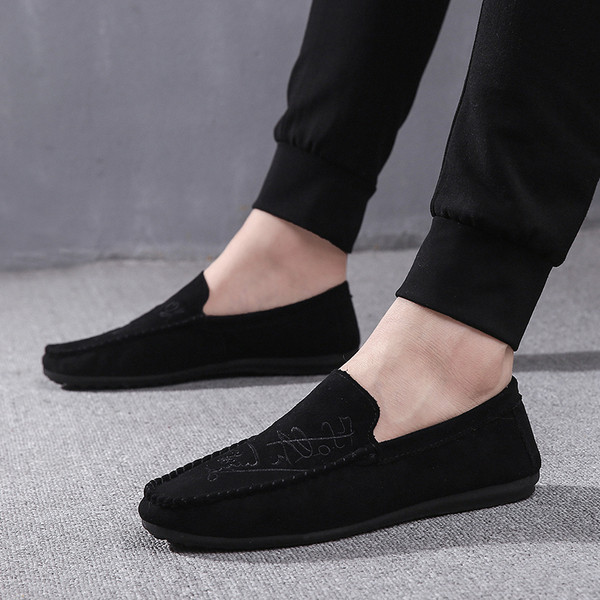 Стилни мъжки мокасини в четири цвята 