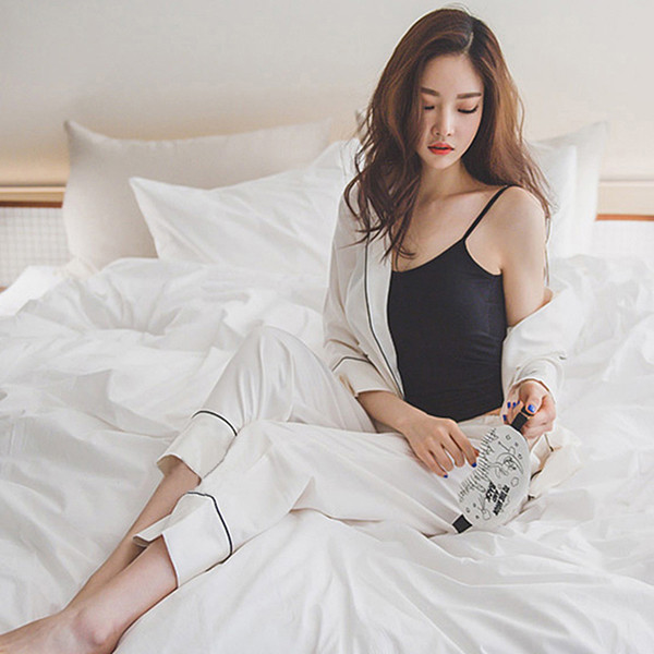 Дамска пижама от две части в няколко цвята и модела 