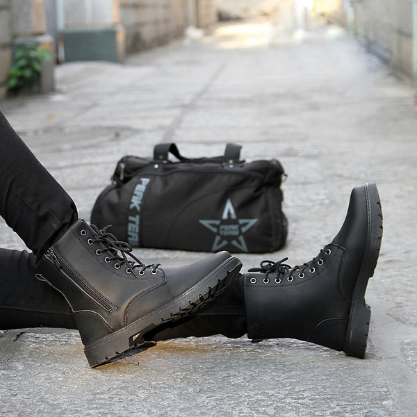 Cizme moderne barbatesti din piele ecologica in trei culori