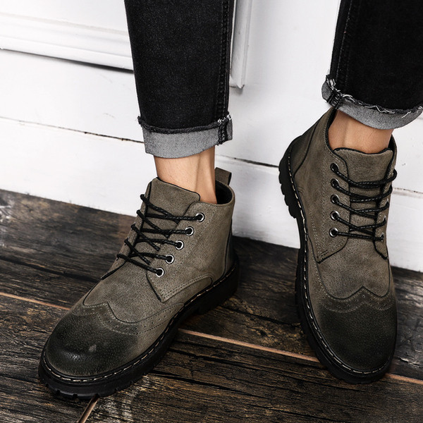 Стилни мъжки ботуши в няколко цвята