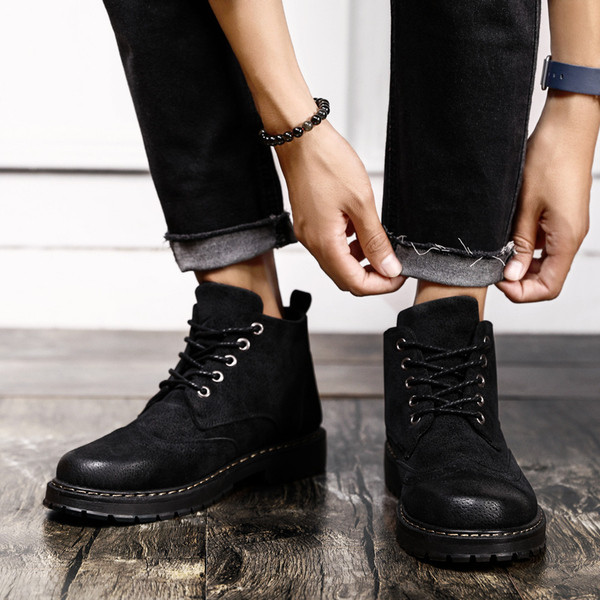 Стилни мъжки ботуши в няколко цвята