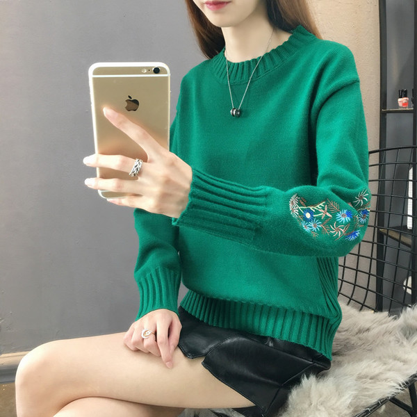 Pulover de dama modern cu broderie in mai multe culori