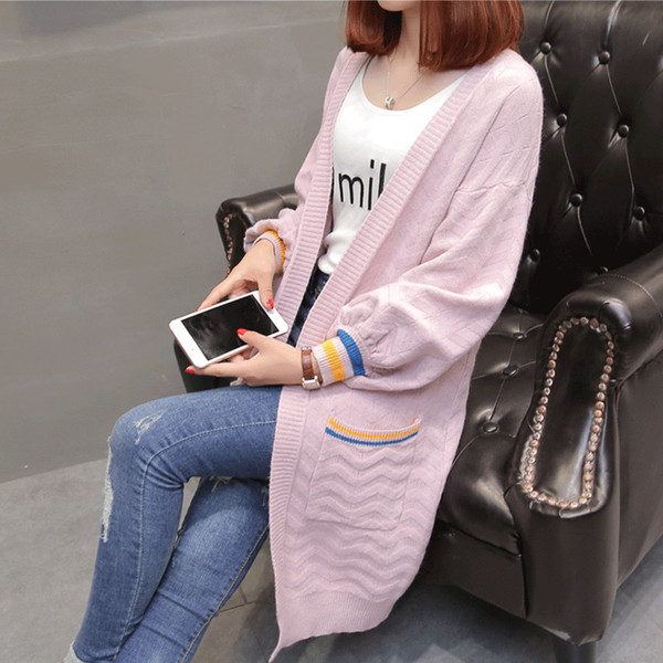 Vesta moderna de dama cu buzunare si guler in forma de V in mai multe culori