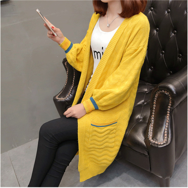 Vesta moderna de dama cu buzunare si guler in forma de V in mai multe culori