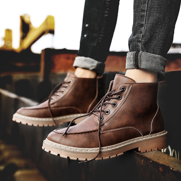 Cizme moderne barbatesti din piele ecologica in trei culori