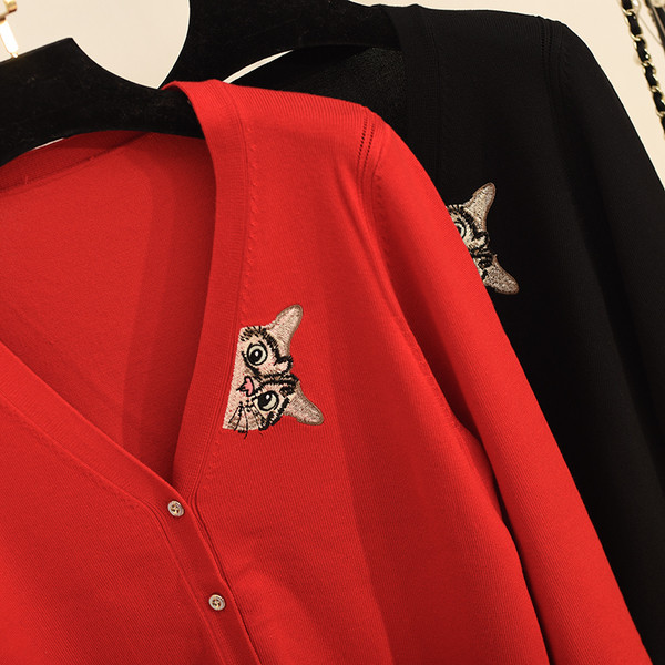 Cardigan elegant de dama cu decolteu in V si broderie colorata in mai multe culori