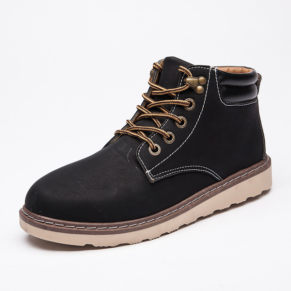 Cizme pentru bărbați în trei culori potrivite pentru utilizarea de zi cu zi