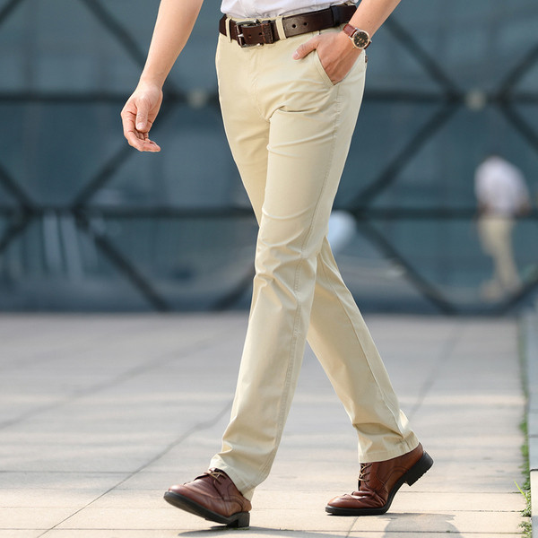 Pantaloni barbati uni in mai multe culori cu buzunare in spate si in fata