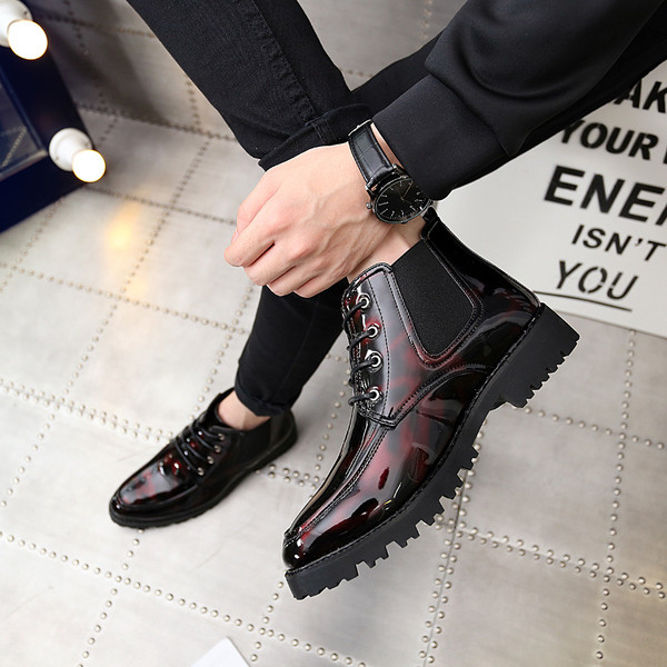 Мъжки модерни лачени боти в черен цвят