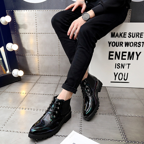 Мъжки модерни лачени боти в черен цвят