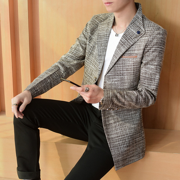 Мъжко дълго сако в тъмни и светли цветове