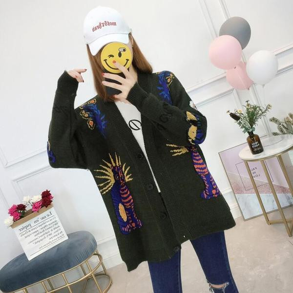 Ежедневна дамска жилетка с цветна бродерия широк модел в два  цвята 