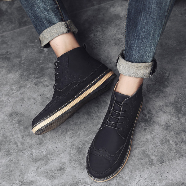 Cizme de piele intoarsa stilate pentru barbati in mai multe culori