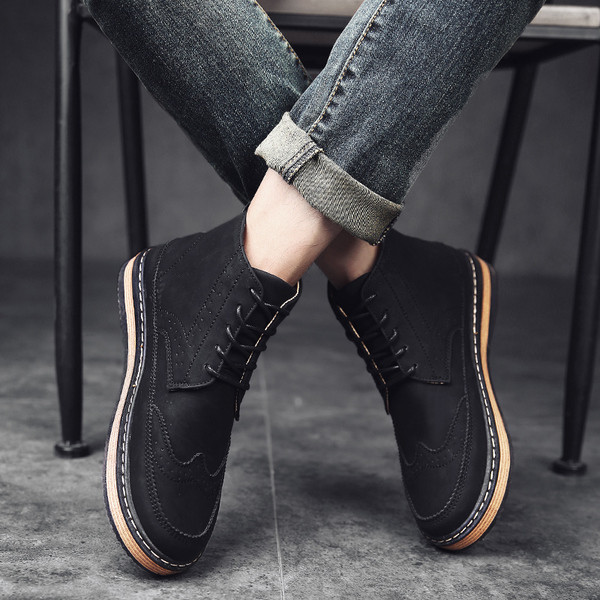 Cizme de piele intoarsa stilate pentru barbati in mai multe culori