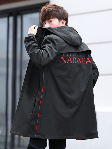 Palton lung sport-casual pentru bărbați, cu glugă și inscripție pe spate