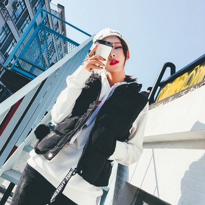 Γυναικείο καθημερινό γιλέκο με ψηλό γιακά