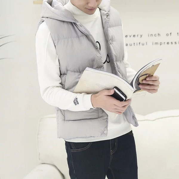 Modern férfi mellény fekete és szürke kapucnival