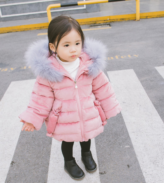 Παιδικό χειμωνιάτικο μπουφάν με καπέλο με στοιχεία 3D και χνουδωτό σε δύο χρώματα για κορίτσια