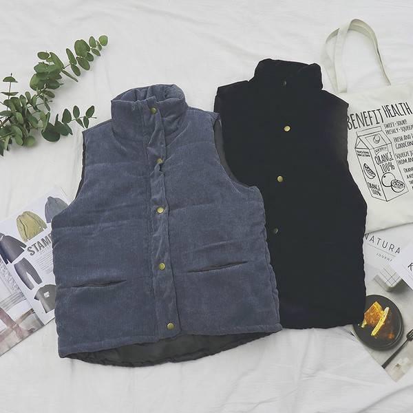 Ελαφρύ μαύρο και μπλε ανδρικό γιλέκο 