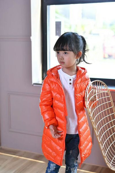 Geaca de iarna pentru copii cu gluga potrivita pentru fete si baieti in trei culori