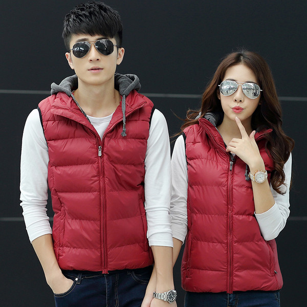 Vesta moderna potrivita pentru barbati si femei in mai multe culori