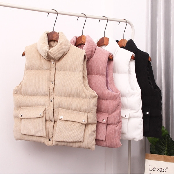 Μοντέρνο γιλέκο σε διάφορα χρώματα κατάλληλο για άνδρες και γυναίκες