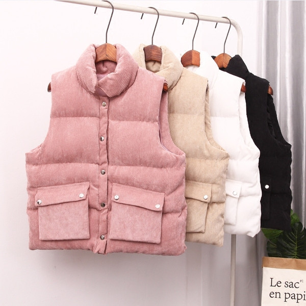 Μοντέρνο γιλέκο σε διάφορα χρώματα κατάλληλο για άνδρες και γυναίκες