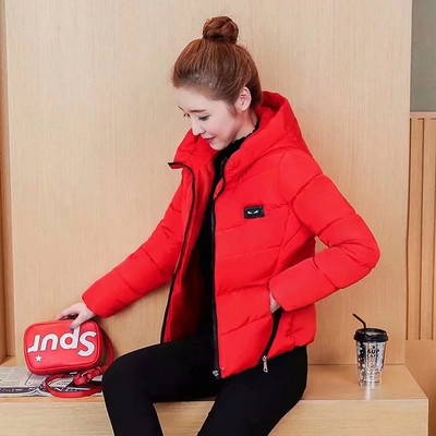 Μοντέρνο γυναικείο μπουφάν σε έξι χρώματα