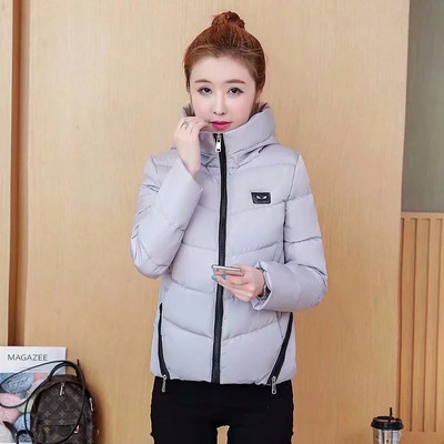 Μοντέρνο γυναικείο μπουφάν σε έξι χρώματα