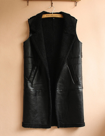 Γυναικέιο μοντέρνογιλέκο απο έκο δέρμα με επένδυση σε τρία χρώματα