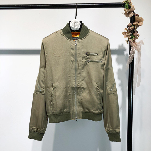 Καθημερινό γυναικείο  μπουφάν με φερμουάρ σε τρία χρώματα