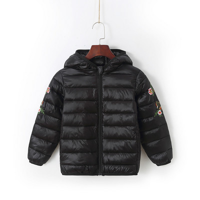 Παιδικό μπουφάν για το φθινοπώρο και το χειμώνα για κορίτσια - δύο μοντέλα σε διάφορα χρώματα