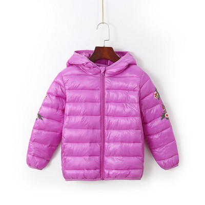 Παιδικό μπουφάν για το φθινοπώρο και το χειμώνα για κορίτσια - δύο μοντέλα σε διάφορα χρώματα