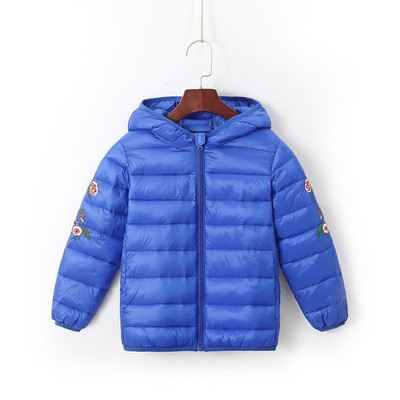 Παιδικό μπουφάν για το φθινοπώρο και το χειμώνα για κορίτσια - δύο μοντέλα σε διάφορα χρώματα