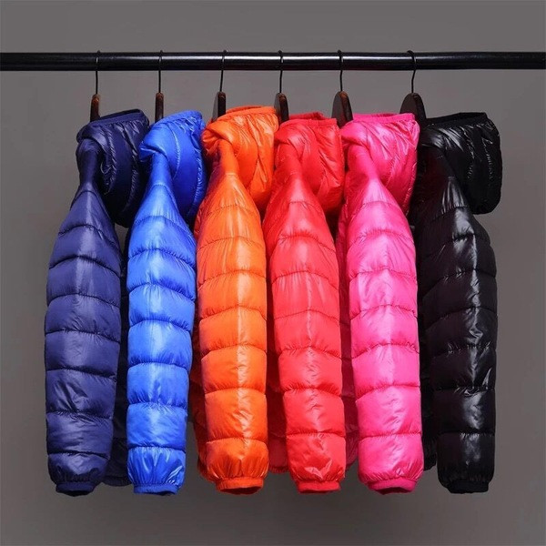 Παιδικό μπουφάν για το φθινοπώρο και το χειμώνα για κορίτσια - δύο μοντέλα σε διάφορα χρώματα