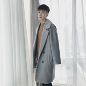 Κομψό ανδρικό παλτό με τσέπες σε μαύρο και γκρι χρώμα