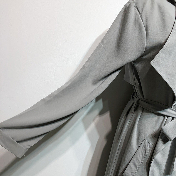 Manta de ploaie moderna de dama fara nasturi de culoare gri