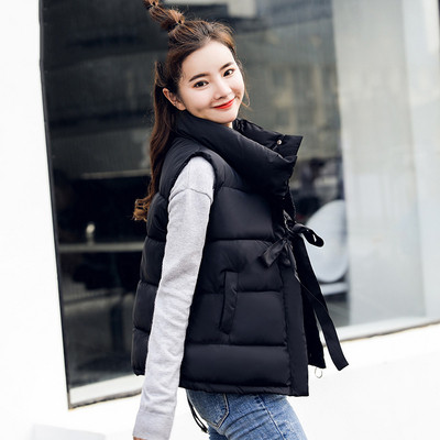 Vesta de dama cu guler inalt si panglica