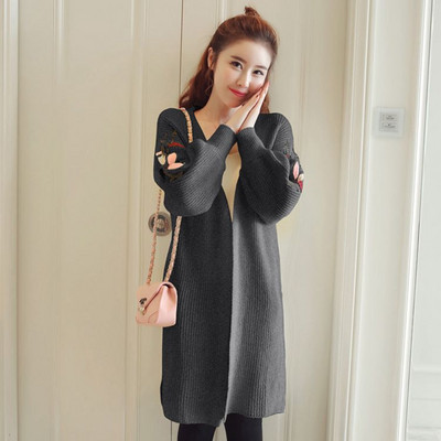 Μοντέρνα ζακέτα για έγκυες γυναίκες με φυτικά κεντήματα σε διάφορα χρώματα