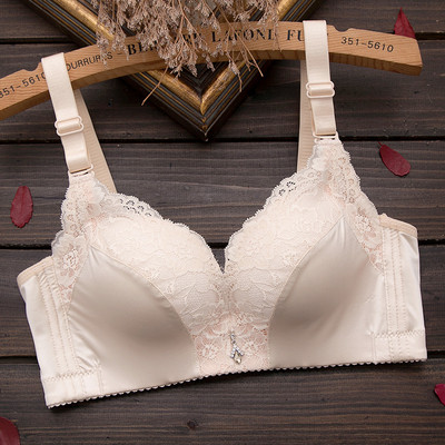 Γυναικείο σουτιέν με δαντέλα σε διάφορα χρώματα