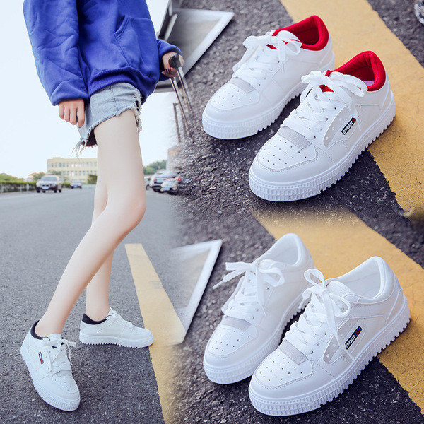 Κομψά γυναικεία  πάνινα παπούτσια κατάλληλα για καθημερινή ζωή