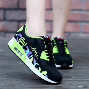 Καθημερινά γυναικεία πάνινα παπούτσια σε διάφορα χρώματα