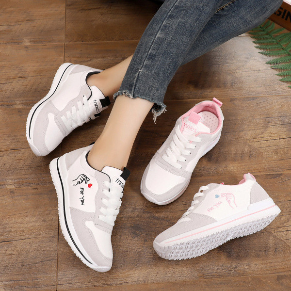 Καθημερινά γυναικεία πάνινα παπούτσια σε διάφορα χρώματα